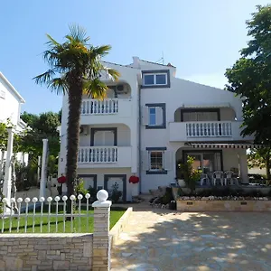 Lucija Apartmán