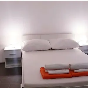David 3 Apartmán